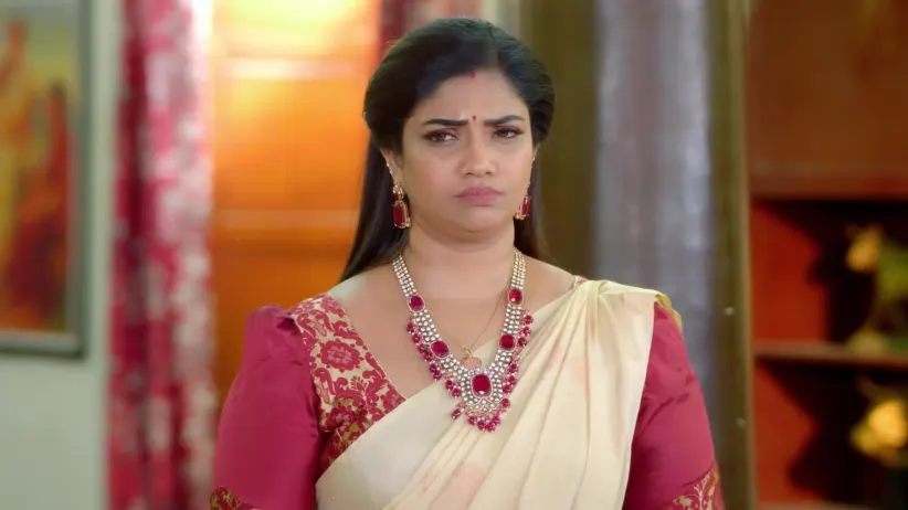 Mayilvahanam Humiliates Raja - Karthigai Deepam