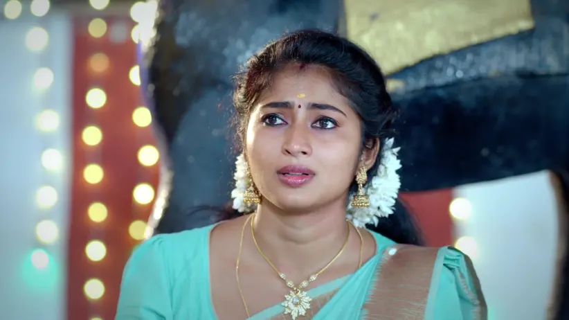 Veera Consoles Viji - Veera