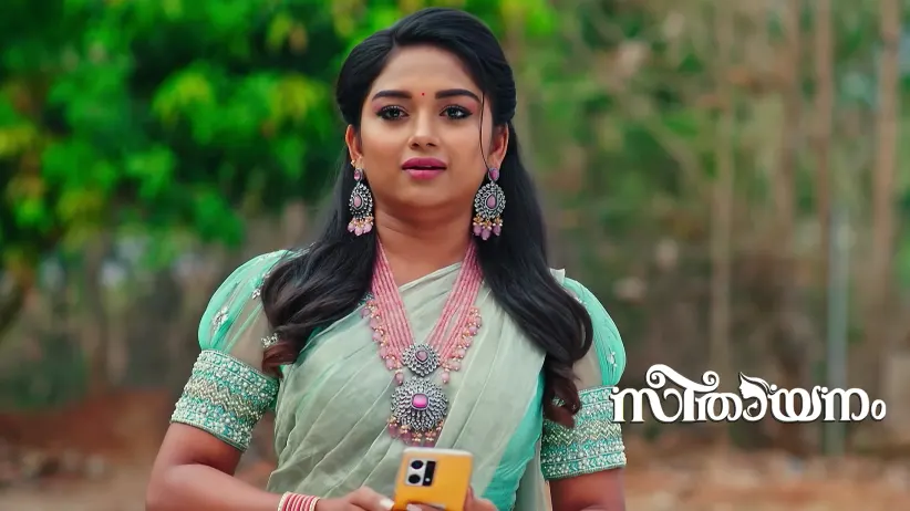 Aadhya's Act Irritates Sreeni