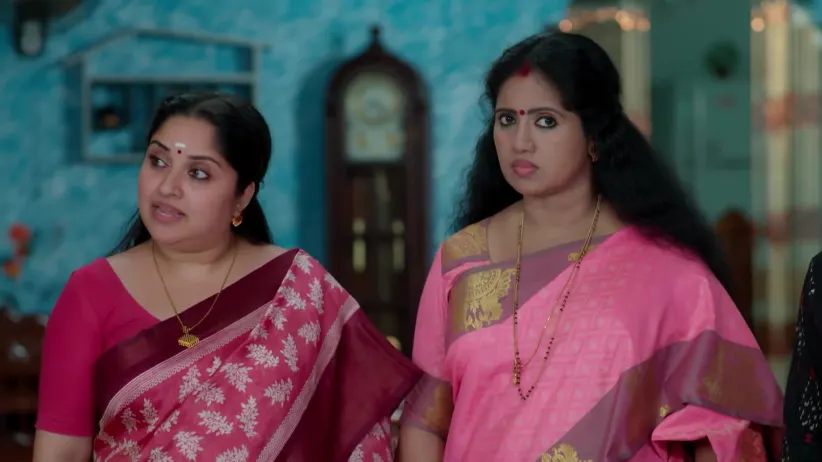 Vasumathi Forbids Durga - Durga