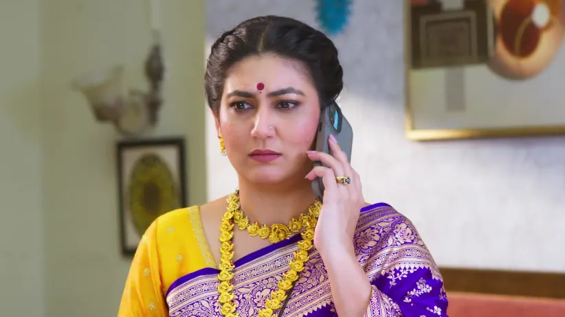 Ahilya Devi Shares Her Worry with Guruji