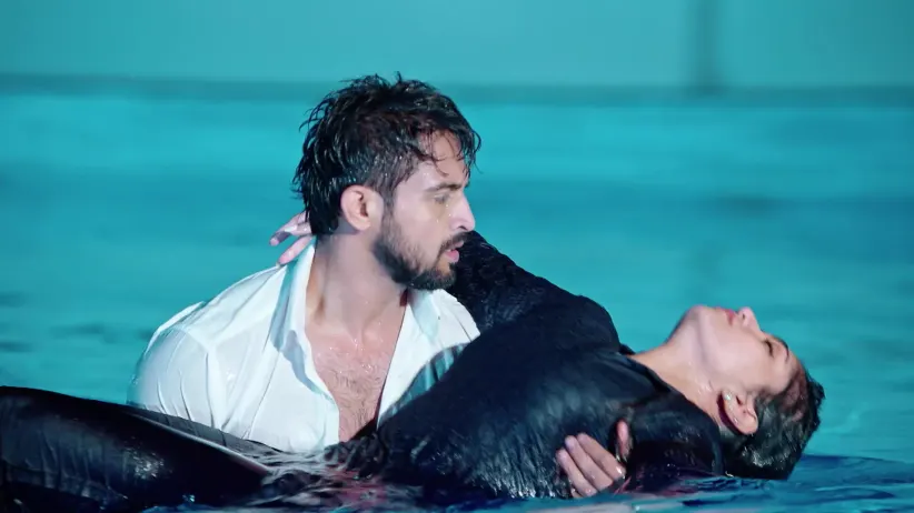 Ramesh Suspects a Romance between Karna and Nidhi