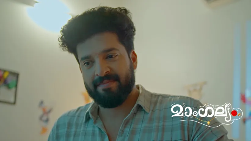 Moorthy's Men Poison Kamala's Food