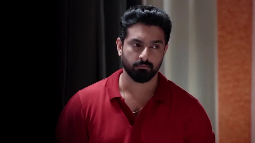 Kiran Shares His Concerns with Shubha - Durga