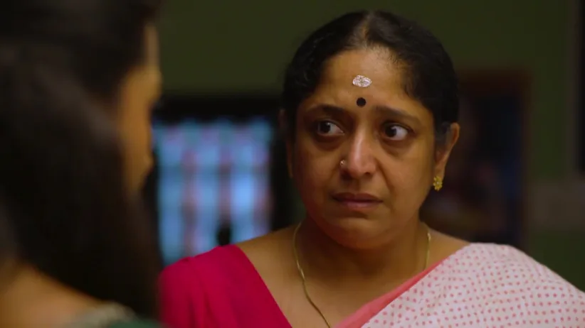 Shalini Confronts Sharada - Kudumbashree Sharada