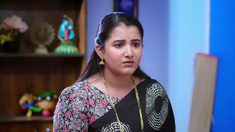 Archana Tries to Reason with Deepa