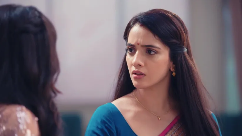 Jagadhatri and Shivay Play with Gunjan - Jagadhatri