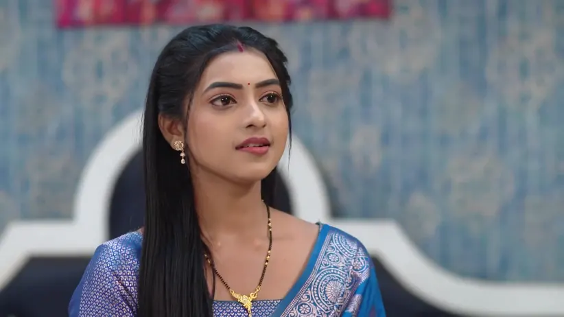 Smruti Discusses Valentines Day Plans - Bhagya Rekha