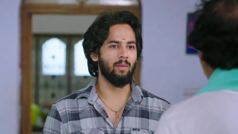 Subbu and Shravani’s Romantic Moments