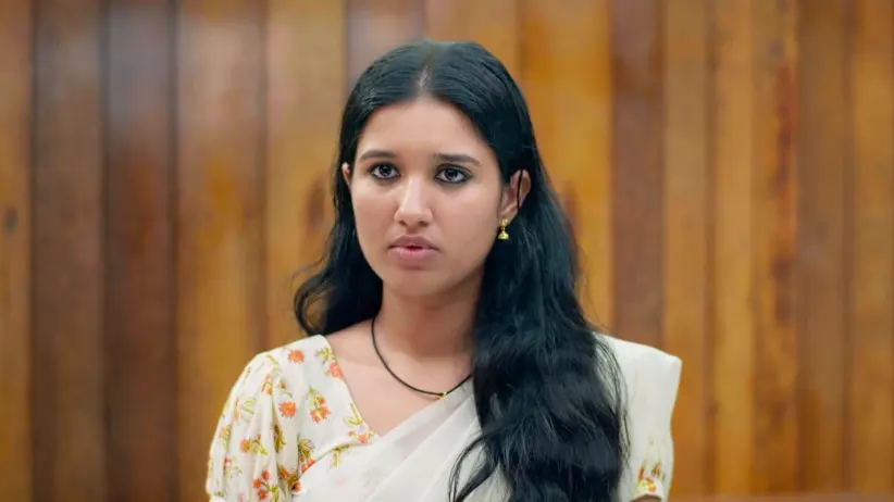 Mahi's Words Make Chandralekha Cry - Chembarathy