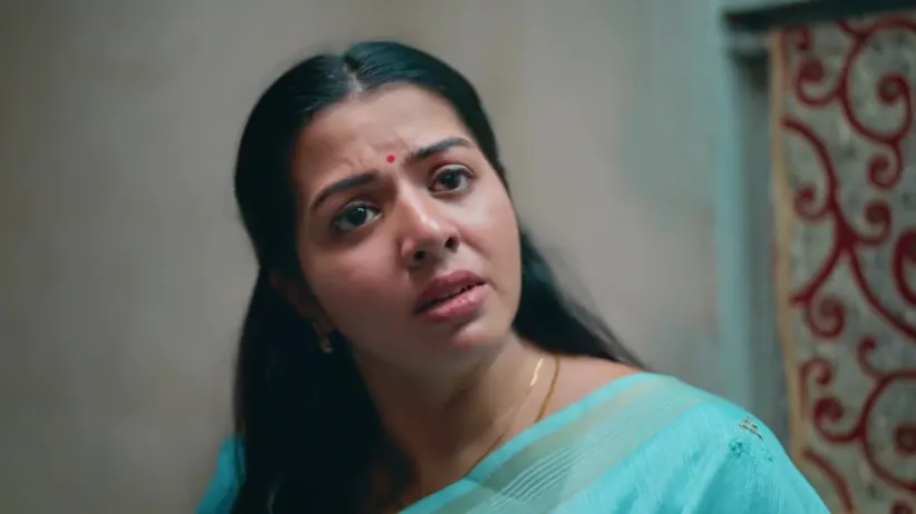 Krishna Vents Her Frustration towards Thankam - KrishnaGadha