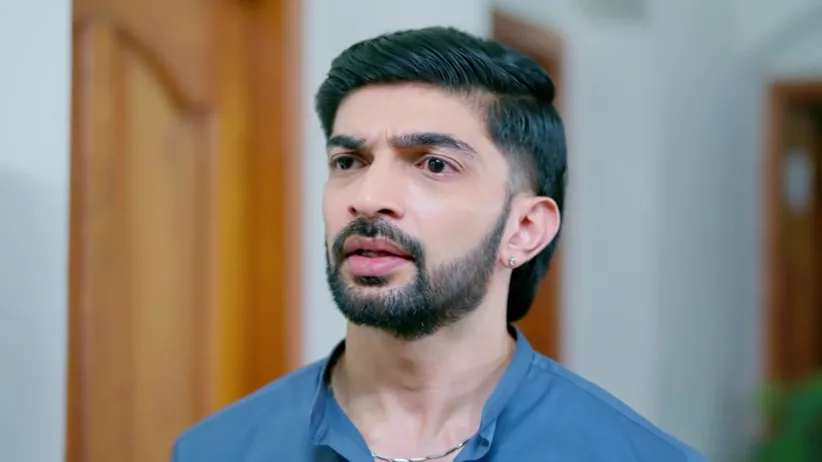 Nirmala Catches Gadha - KrishnaGadha