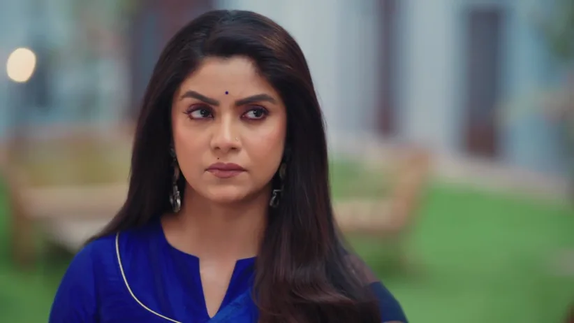 Sakshi's Attempt to Make Maya Feel Jealous - Jagadhatri