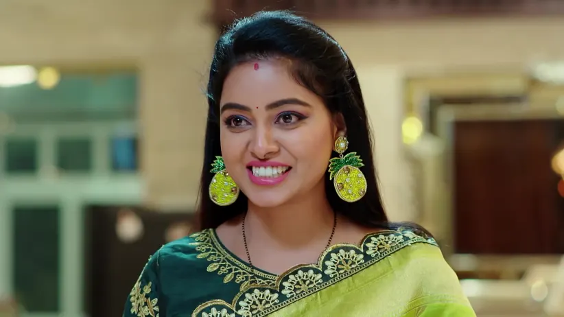 Ragini's Accusation on Kavya Hurts Jagadhatri