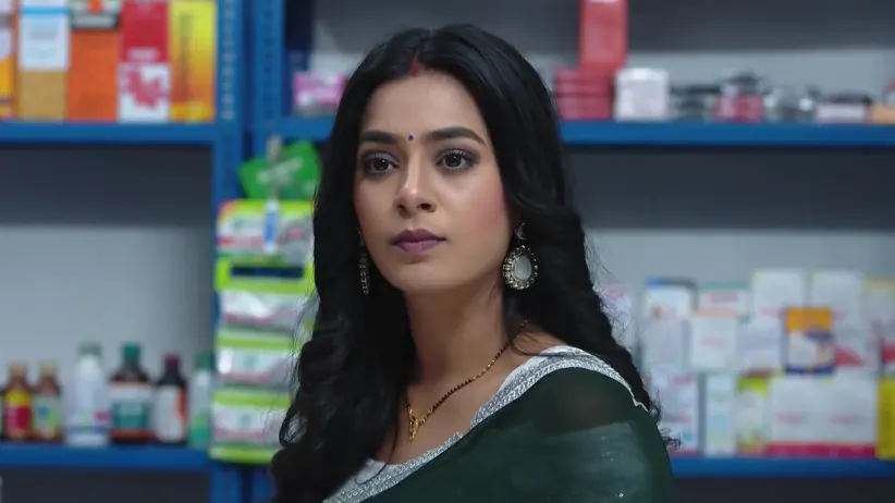 Richa's Goon Kidnaps Addya - Tuma Bina