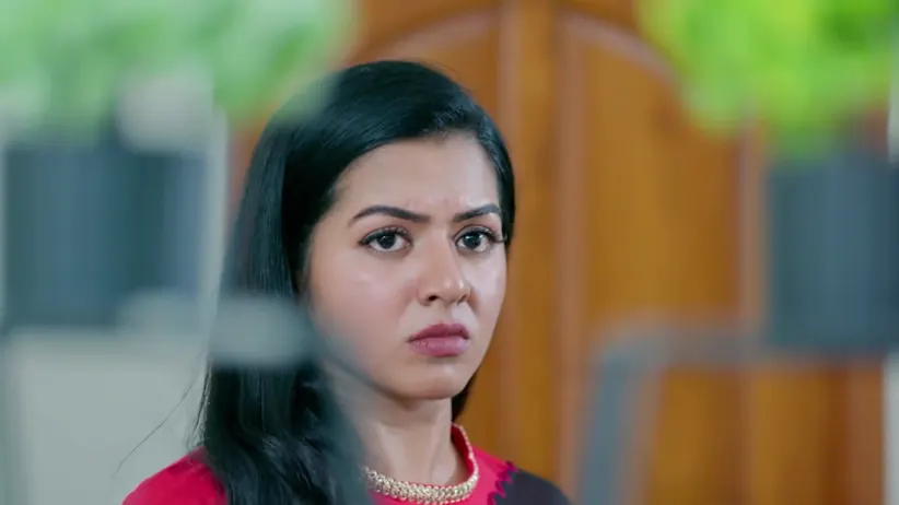 Krishna Tells Sithara about Naveen