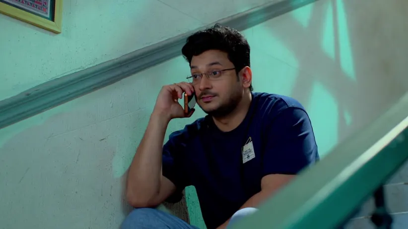 Anubhab’s Practical Advice for Lajbonti - Kone Dekhaa Alo