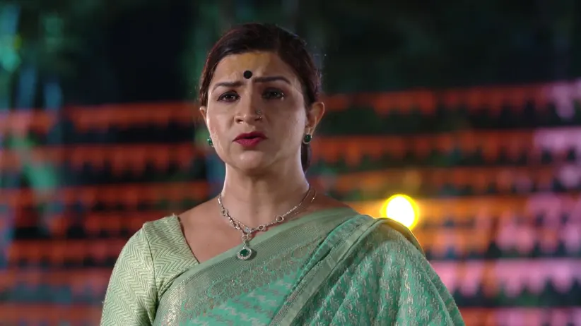 Dandapani's Decision Shocks Bhawani - Suna Jhia