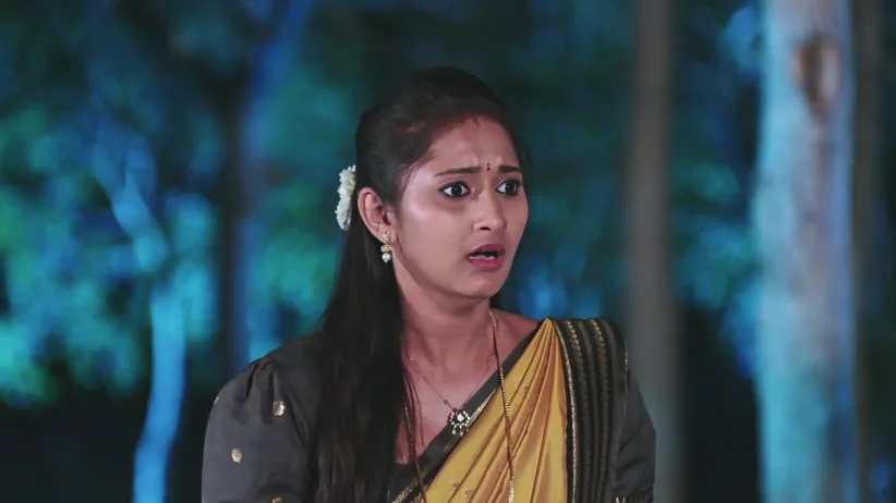 Hitha’s Fall into the Mystic Trap - Naa Ninna Bidalaare