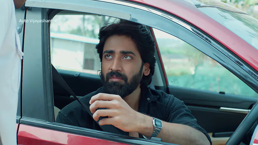 Durga Plots to Frame Chiranjeevi - Auto Vijayashanthi - Promo