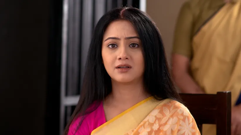 The Lawyer Questions Simun