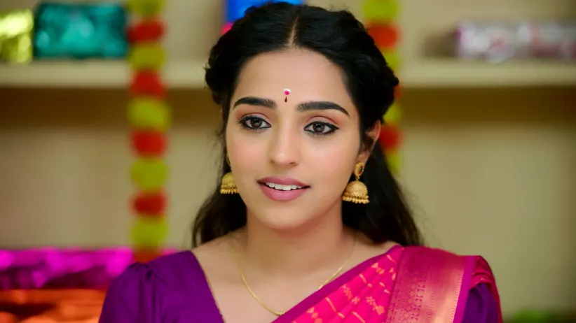 Meenakshi Confronts Appatha