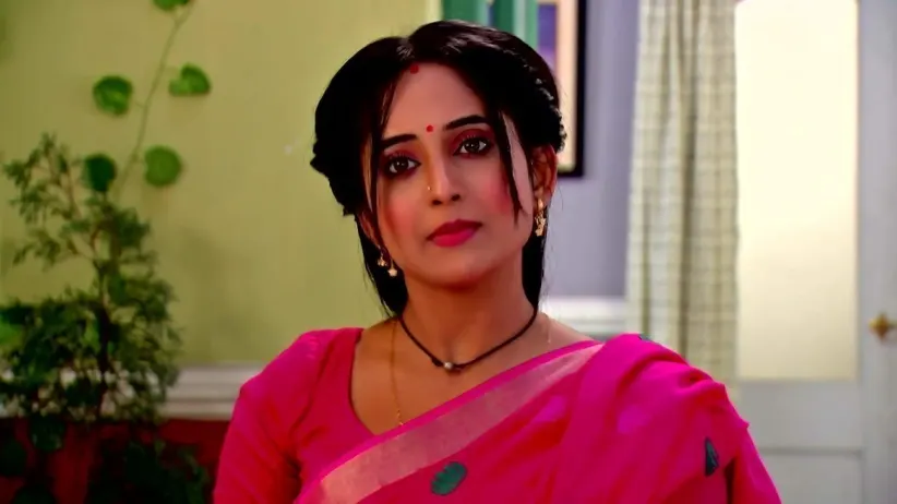 Mithai Tries to Cheer up Rudra