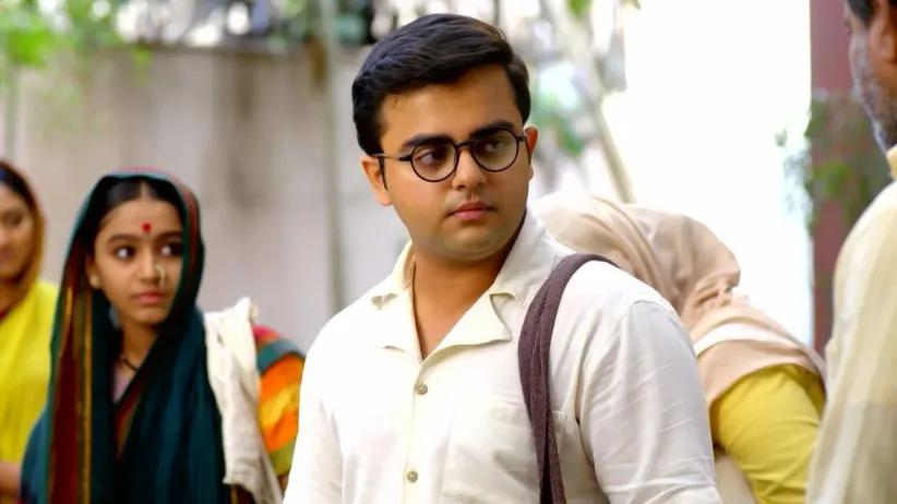 Bhim and Ramabai Move out of Their House