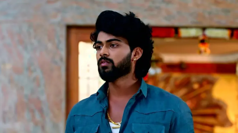 Sahana Goes to Meet Murali