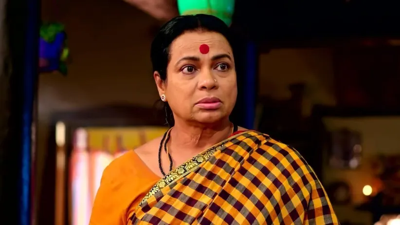 Sneha Apologises to Kanthi
