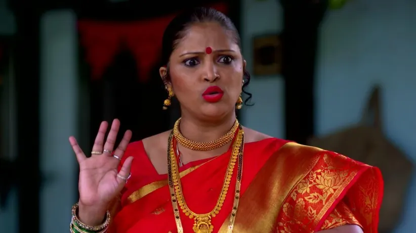 Purva's Father-in-law Desires Kaveri