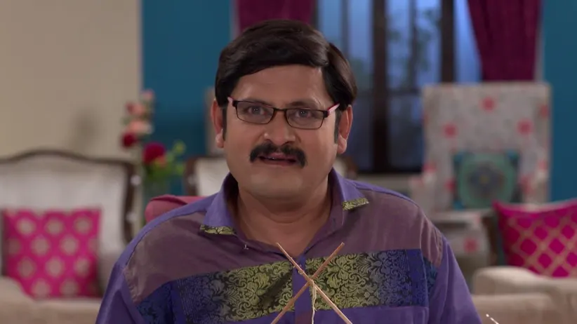 Manmohan offers to pay off Vibhuti's debts - Bhabi Ji Ghar Par Hai
