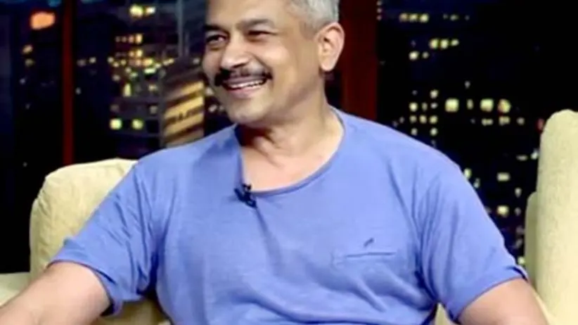 Atul Kulkarni Gets Candid With Komal Nahta | Bollywood Business