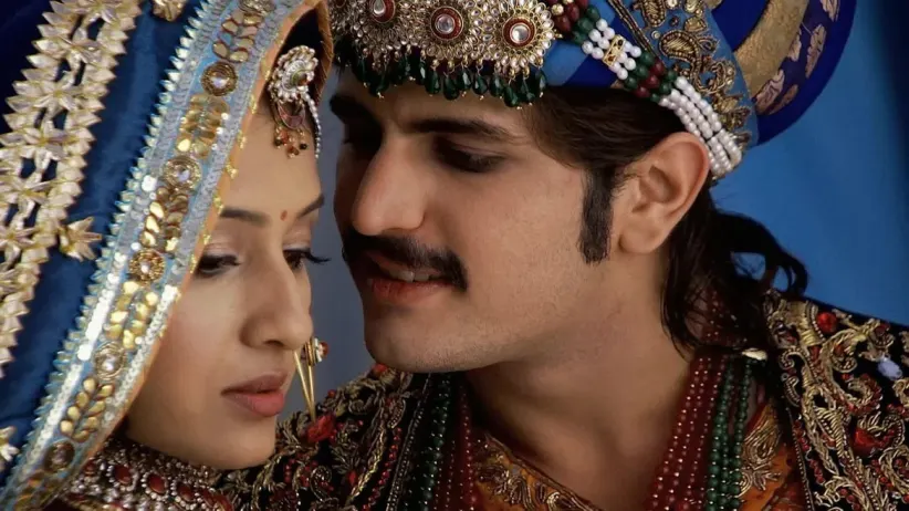 Jalal agrees to spare Moti - Jodha Akbar