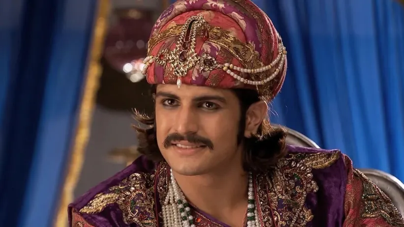 Chughtai suggests Jodha's alliance with Jalal - Jodha Akbar