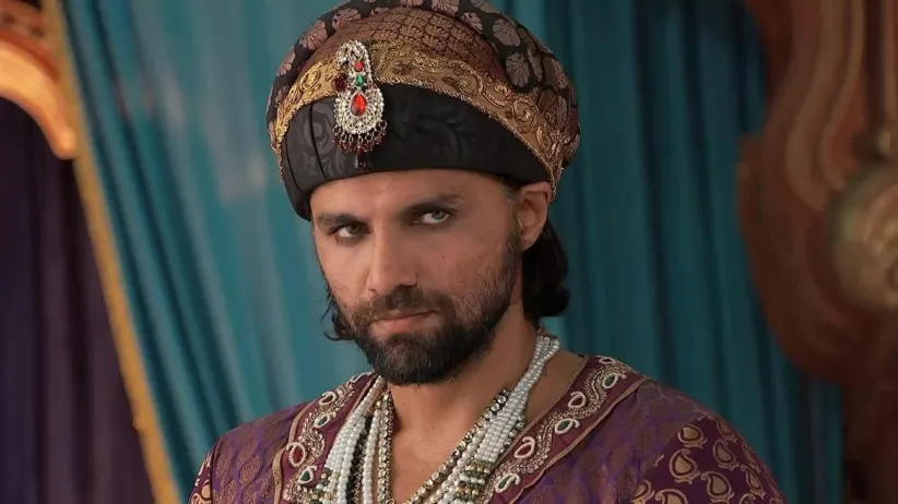 Salim Chisti Sahab’s letter saves Jodha - Jodha Akbar