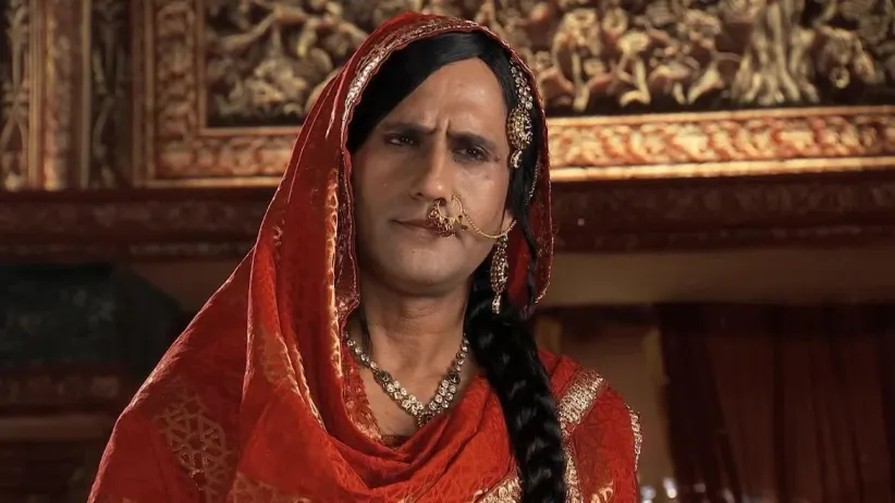 Pratap rebukes Sujamal - Jodha Akbar