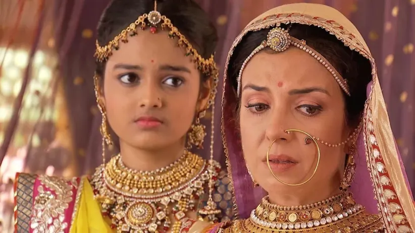 Jodha's birthday celebrations - Jodha Akbar