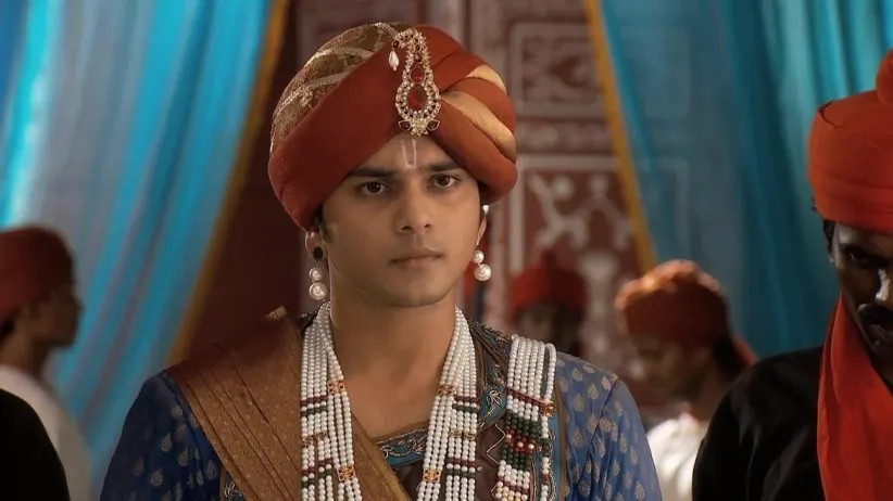 Jalal trains Maan Singh - Jodha Akbar