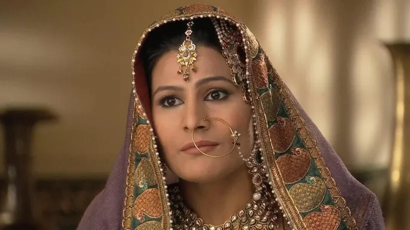 Jalal summons Salima - Jodha Akbar