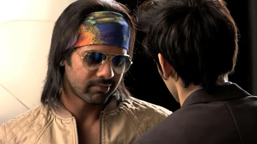 Abhi shoots in Chaddi-Banyan - Kumkum Bhagya Funny Moments