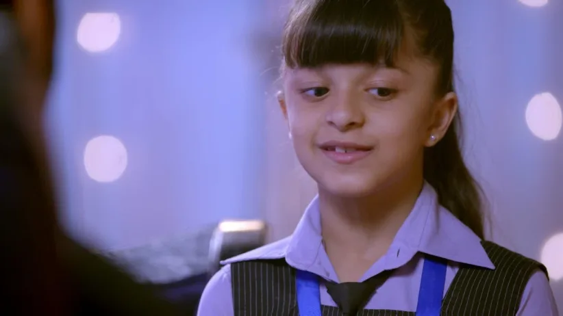 Kiara discovers that Abhi is her real father – Kumkum Bhagya Highlights