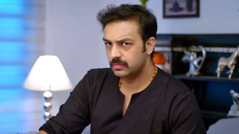 Hasini Feels Shy to See AJ