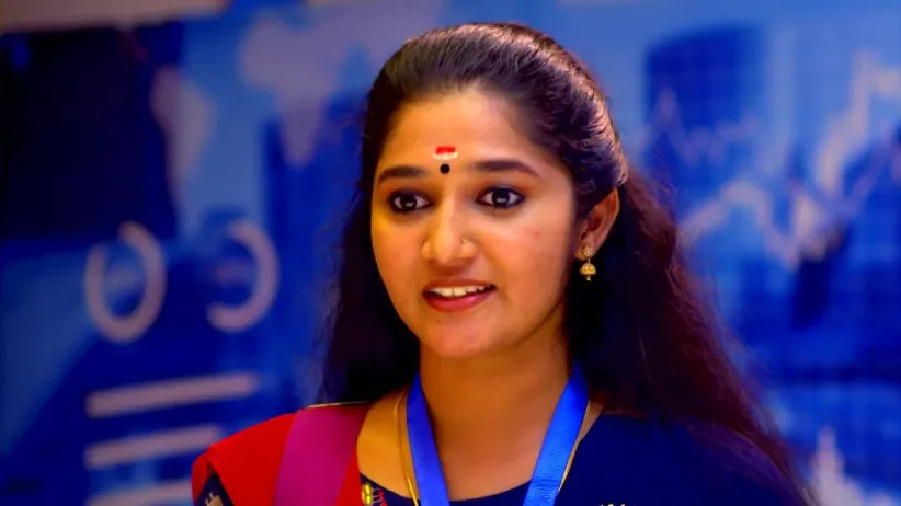Sreelakshmi Spots the Crazy Man