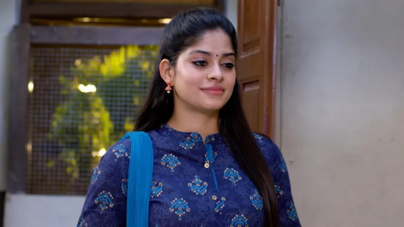 Pushpa and Ranjini Get Drunk