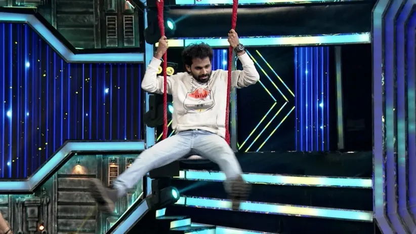 Aerial Act by Suraj and Team