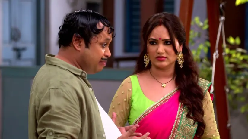 Rajesh Gives a Fitting Reply to Rahul
