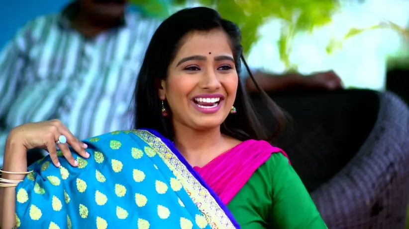 Ajit Kumar Meets Divya