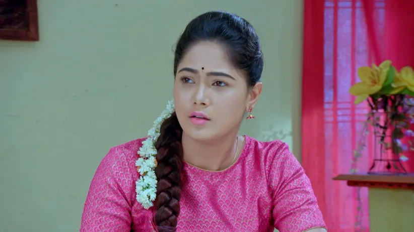 Hanumanth Grows Suspicious of Paarvathi