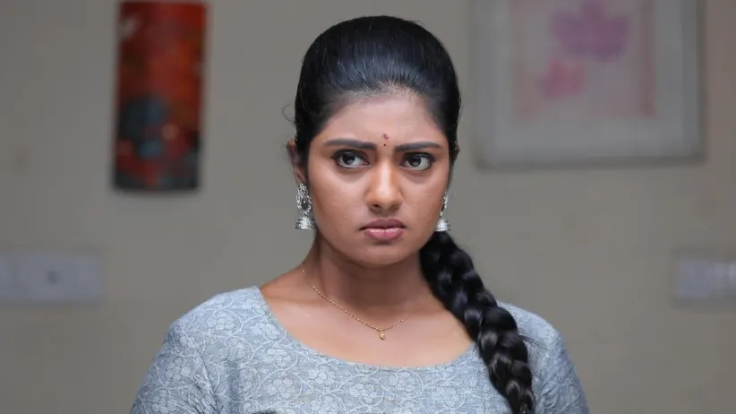 Thendral Finds Meera's Diary